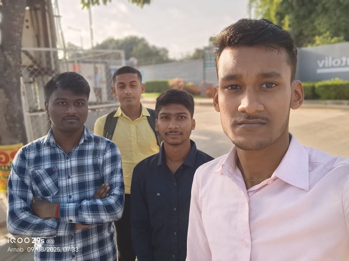 Group joining (4 Students)