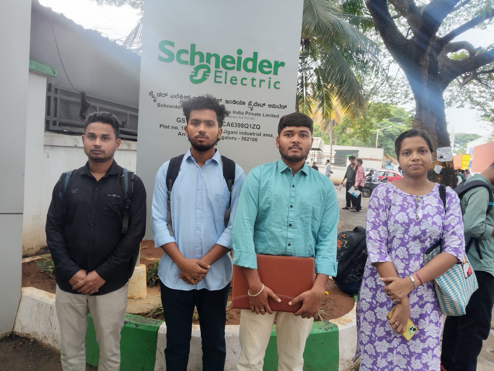 Adarsha Kshetrapal, Aniket Mallik, Dibyendu Garai & Soumi Dey